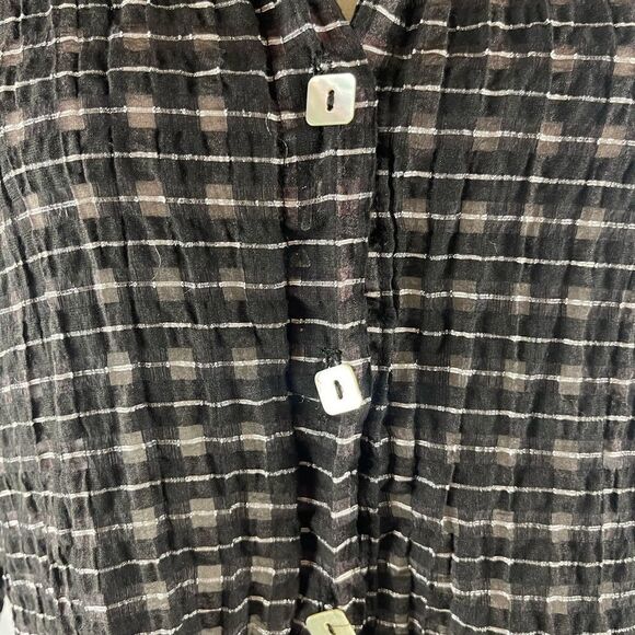 Cut Loose black & white long sleeve button up top blouse sheer sz M - Picture 8 of 9